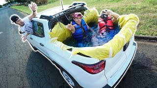 PISCINA NO CARRO DO MEU PAI [upl. by Schonthal]