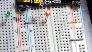 Quick photodiode controlling LED current demonstration for beginning learning electronics [upl. by Lydell]