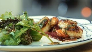 How to Seafood with Steins  Scallops [upl. by Okoyk]