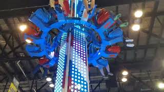 Moser Rides Revolving Tower at IAAPA 2017 [upl. by Wye587]