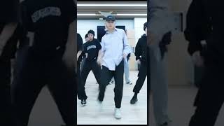 The way Hyunjin move his hips here [upl. by Omolhs772]