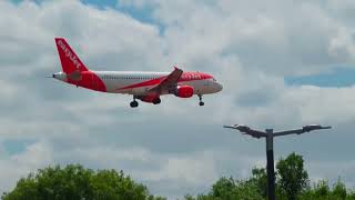 Planes Landing At Gatwick Airport From Gatwick Airport Train Station 4K [upl. by Doloritas]