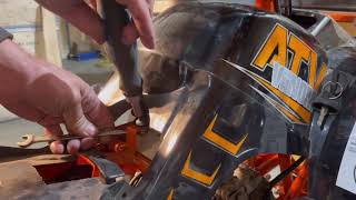 How to Change the Gas Tank on the Venom 125cc Grizzly ATV  Venom Motorsports [upl. by Beau]