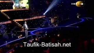 Taufik Batisah amp Hady Mirza  KepadaNYa [upl. by Ahtaela]