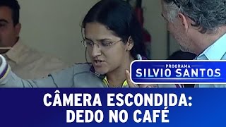 Câmera Escondida Dedo no café [upl. by Coralyn]