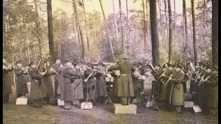 Radetzky Marsch  Strauss  Musikkorps der Schutzpolizei Berlin  Obermusikmeister Heinz Winkel [upl. by Ohnuj]