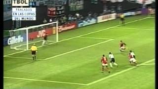 Inglaterra 1 Argentina 0 Mundial Corea Japon 2002 Relato Mariano Closs [upl. by Nosyrb551]