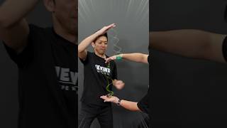 Fun team trick quotJump Over Arms DNAquot yoyo [upl. by Swithin725]