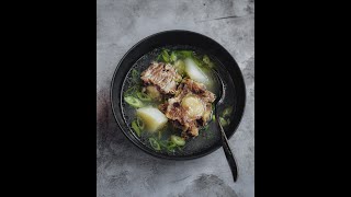 Korean Oxtail Soup Kkori Gomtang [upl. by Naira]