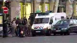 Ambulance Responding in Paris French Siren [upl. by Kellyann]