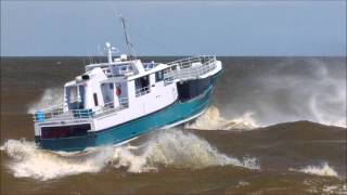 Fishing Vessel Leaving Greymouth [upl. by Tybie]