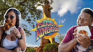 Islands of Adventure Snack crawl 🪂 Universal Orlando food and drink review [upl. by Doralia]