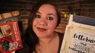 ASMR 📚 Vendedora de Revistas amp Libros ROLEPLAY 📚 Ojeando Revistas ASMR Roleplay [upl. by Carolee]