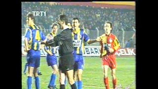 Galatasaray 21 Fenerbahçe 12031994 Şampiyonluğu getiren maç [upl. by Hansel]