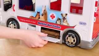 Classics Mobile Vet Clinic from Breyer  Breyer Model Horses [upl. by Ciro]