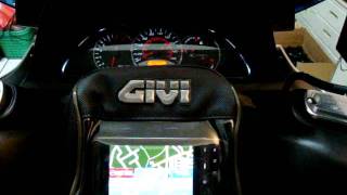 Spooks Xciting 500 mounted GIVI S850 GPS universal holder Touch [upl. by Saihttam]