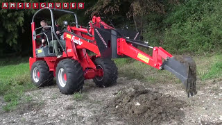 Baggerarm für Hoflader  Amselgruber Landtechnik  Fuchs F 1244 Hoflader mit Dominator Baggerarm [upl. by Eanej]