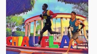 Medio Maratón Chiautla 2 kenianos 🇰🇪 VS 1 mexicano 🇲🇽 atletismo correr deporte [upl. by Soinski295]