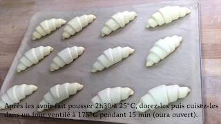 Le croissant au Nutella® fait par les artisans boulangers Campaillette [upl. by Sined]