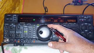 Yaesu FT1000MP MARKV Field HF Transceiver scanning 20 meterband [upl. by Yarod]