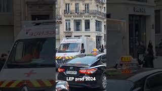 ambulance VPSP CROIX ROUGE en urgence French red cross ambulance responding paris [upl. by Ohcamac]