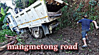 tipper truck stuck badly in mangmetong road rescue by excavator [upl. by Kella806]