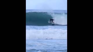 Velzyland Surf surfing hawaii northshore wsl waves surfers surf wipeout [upl. by Meadow209]