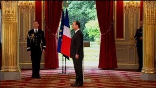 François Hollande officiellement investi président de la République [upl. by Aleen]