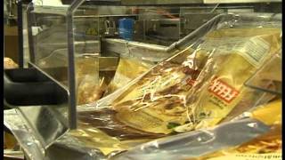 Automatic bag packaging of pizza snacksmov [upl. by Euginomod]