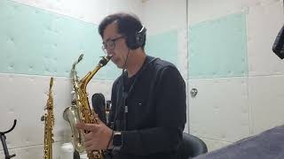 I Am a Poor Wayfaring Stranger Emmylou Harris saxophone cover from 1917 [upl. by Den595]