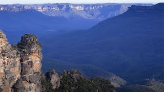 Defining Moments First European crossing of the Blue Mountains [upl. by Eaver656]