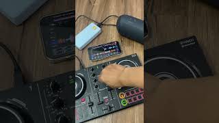 Pioneer DDJ 200 với Rekordbox mobile và loa Bluetooth LG PL7 [upl. by Nilok967]