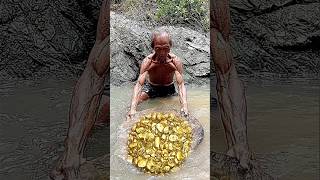 amazing we found pure gold in the mining field goldhunter gold goldhunters [upl. by Halihs]