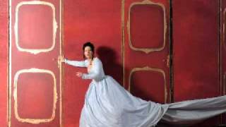 Adrineh Simonian sings quotNacqui allaffannoquot from La Cenerentola  Vienna 2011 [upl. by Akit5]