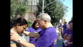 evangelismo en la calle 9 [upl. by Delfine440]