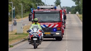 Optocht Brandweerdag 2018 heel veel sirenes Almere [upl. by Darej482]