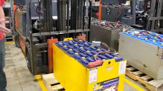 When your electric forklift batteries wont hold a charge [upl. by Mak]