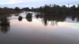 Tadcaster floods River Wharfe  Viaduct to the Bridge 27122015 [upl. by Sualkcin]