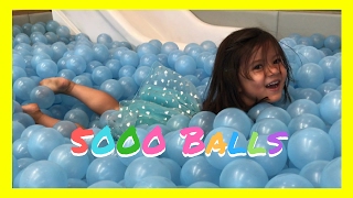 😮 5000 Blue Balls Ball Pit fun at NUBO Alexandria Sydney Indoor Playground Fun Maddies PlayLife [upl. by Anaillil407]