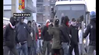 Calcio scontri FrosinonePerugia daspo e 17 denunce per tifosi [upl. by Navannod708]