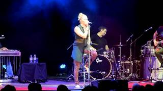 LeAnn Rimes  Crazy at Hammersmith Apollo London 180913 [upl. by Lunetta]