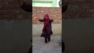 aesi kurti pehni💃shorts dance ytshrots [upl. by Odlo]