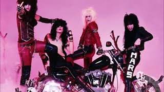 Motley Crue  Looks That Kill Demo Version [upl. by Llatsyrk241]