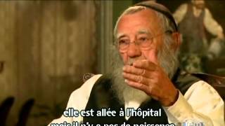 Le Rabbi de Loubavitch La Mézouza de la délivrance [upl. by Eenyaj845]