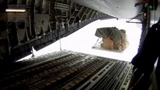 C17 Globemaster III Air Drop 105mm Howitzer [upl. by Jarrad]