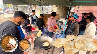 BEST VIRAL MORNING STREET FOOD  MOST FAMOUS AL MAJEED HALWA PURI AND GOGA NAQIBIA CHOLAY BREAKFAST [upl. by Hgalehs42]