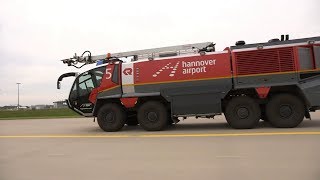 HighTech mit 1000 PS  Panther der Flughafenfeuerwehr am Hannover Airport [upl. by Tletski308]