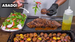 Jugoso Asado de Res cocinado con vino y vegetales papas al horno un bufet para compartir  Abelca [upl. by Zamora]