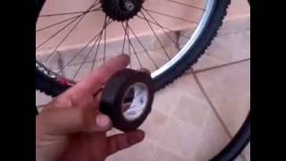 como fazer remendo pneu de bicicleta com fita isolante [upl. by Annaoy]