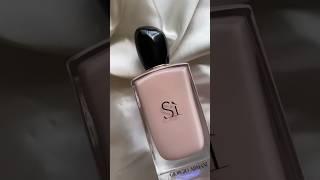 Giorgio Armani Si Fiori Perfume Review perfume perfumereview perfumerecommendations [upl. by Acenes]